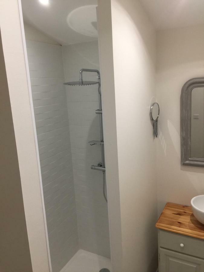 Les Chambres Du Couraud Saint-Aubin-des-Ormeaux Eksteriør billede